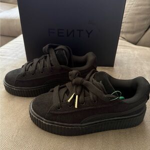 Puma Fenty Creeper Phatty Courduoy Black Sneakers - NEW!!